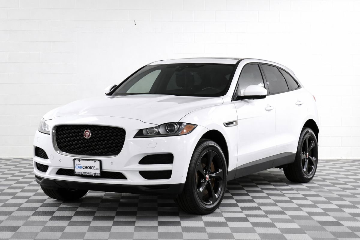 Used 2018 Jaguar F-PACE Premium image 1