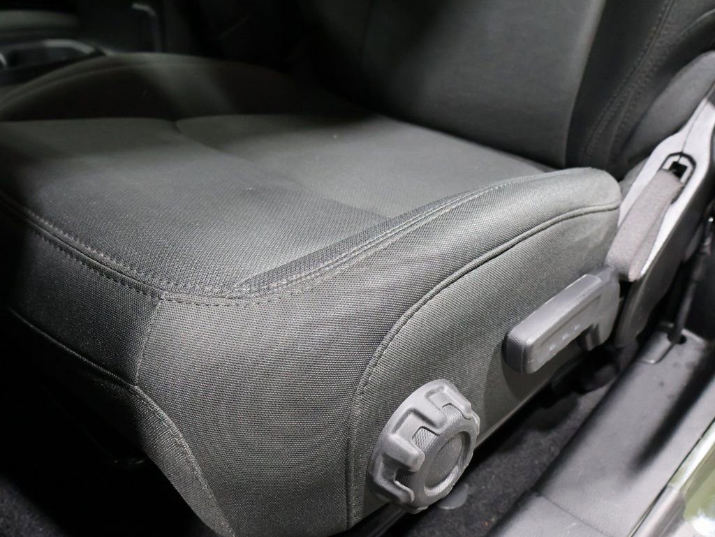 Used 2021 Jeep Wrangler Sport S image 13