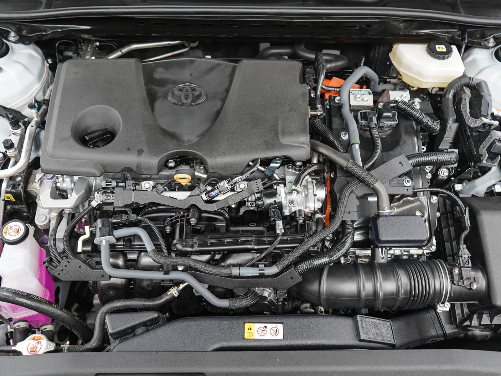 Used 2026 Toyota Camry XLE AWD/4WD image 29