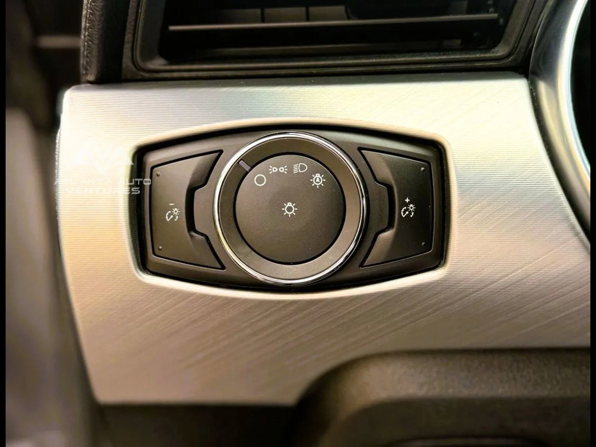 Used 2023 Ford Mustang Premium image 25