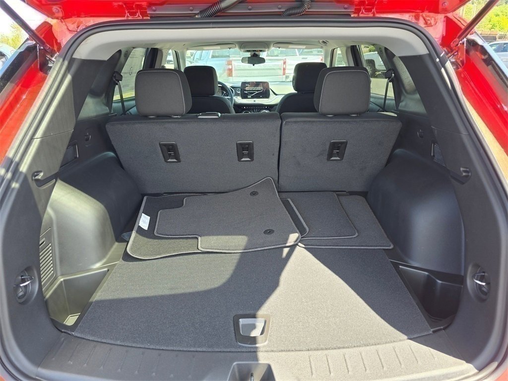 New 2025 Chevrolet Blazer LT w/ Midnight/Sport Edition image 7