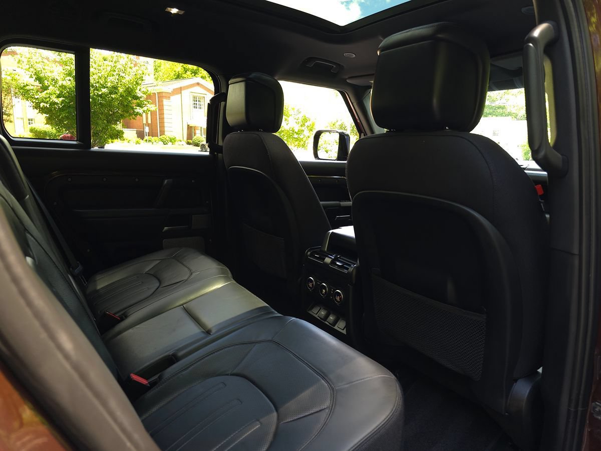 Used 2023 Land Rover Defender 130 X AWD/4WD image 27