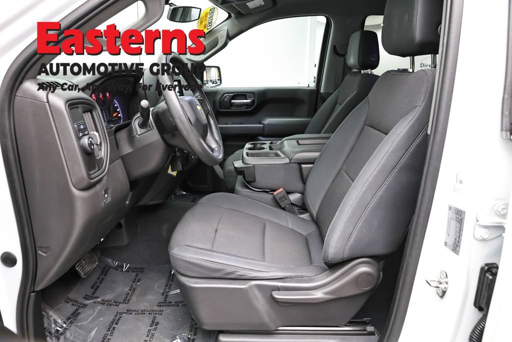 Used 2019 Chevrolet Silverado 1500 Custom w/ Custom Value Package RWD image 15