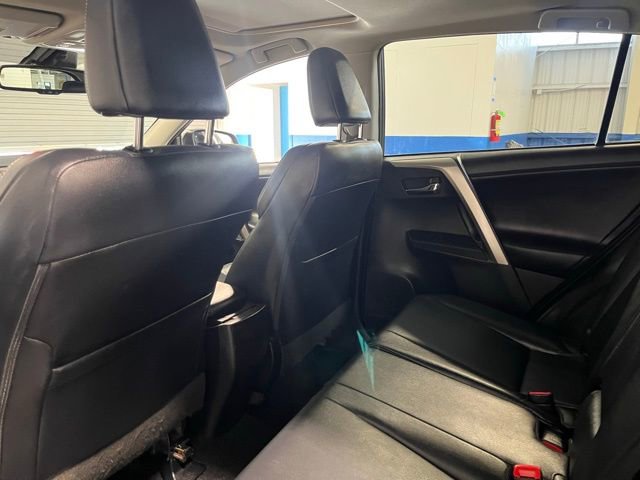 Used 2014 Toyota RAV4 Limited w/ Technology Package AWD/4WD image 17