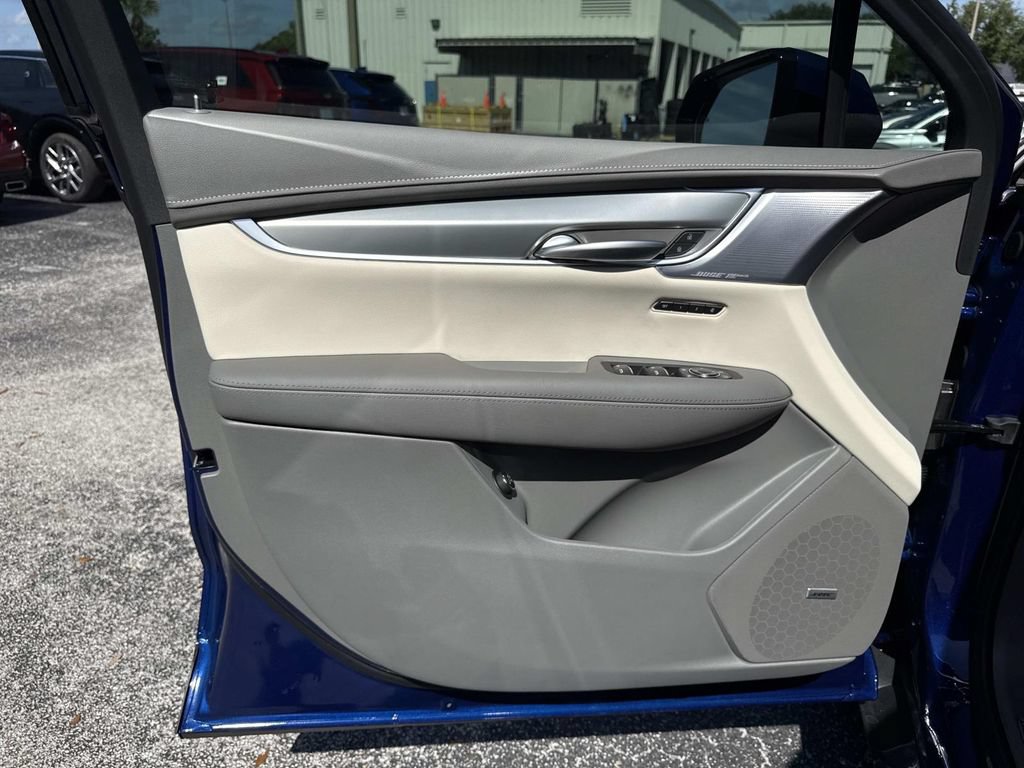 New 2026 Cadillac XT5 Premium Luxury w/ Driver Assist Package FWD image 18
