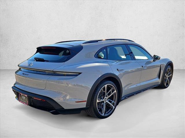 Used 2022 Porsche Taycan 4 Cross Turismo AWD/4WD image 5