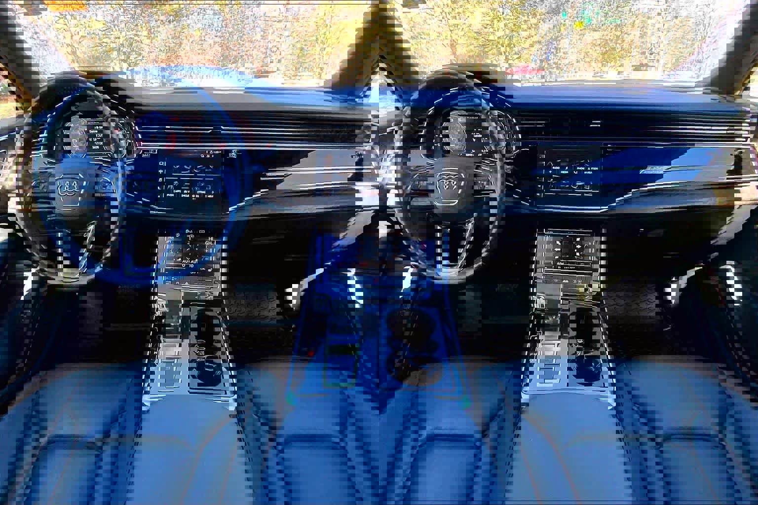 Used 2020 Audi Q7 3.0T Premium w/ Convenience Package image 16