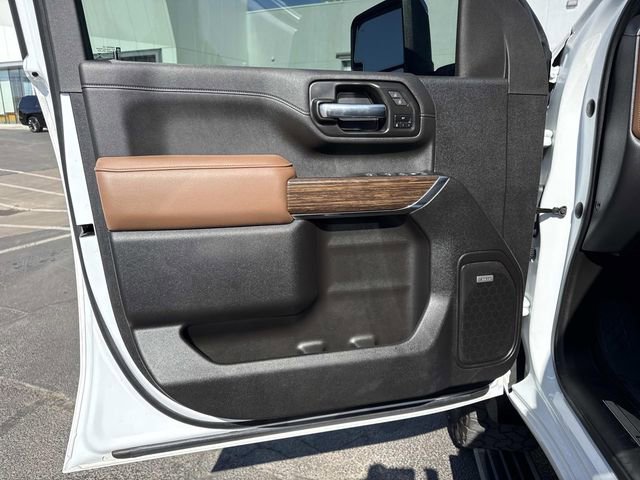 Used 2023 Chevrolet Silverado 3500 High Country w/ Z71 Off-Road Package image 8