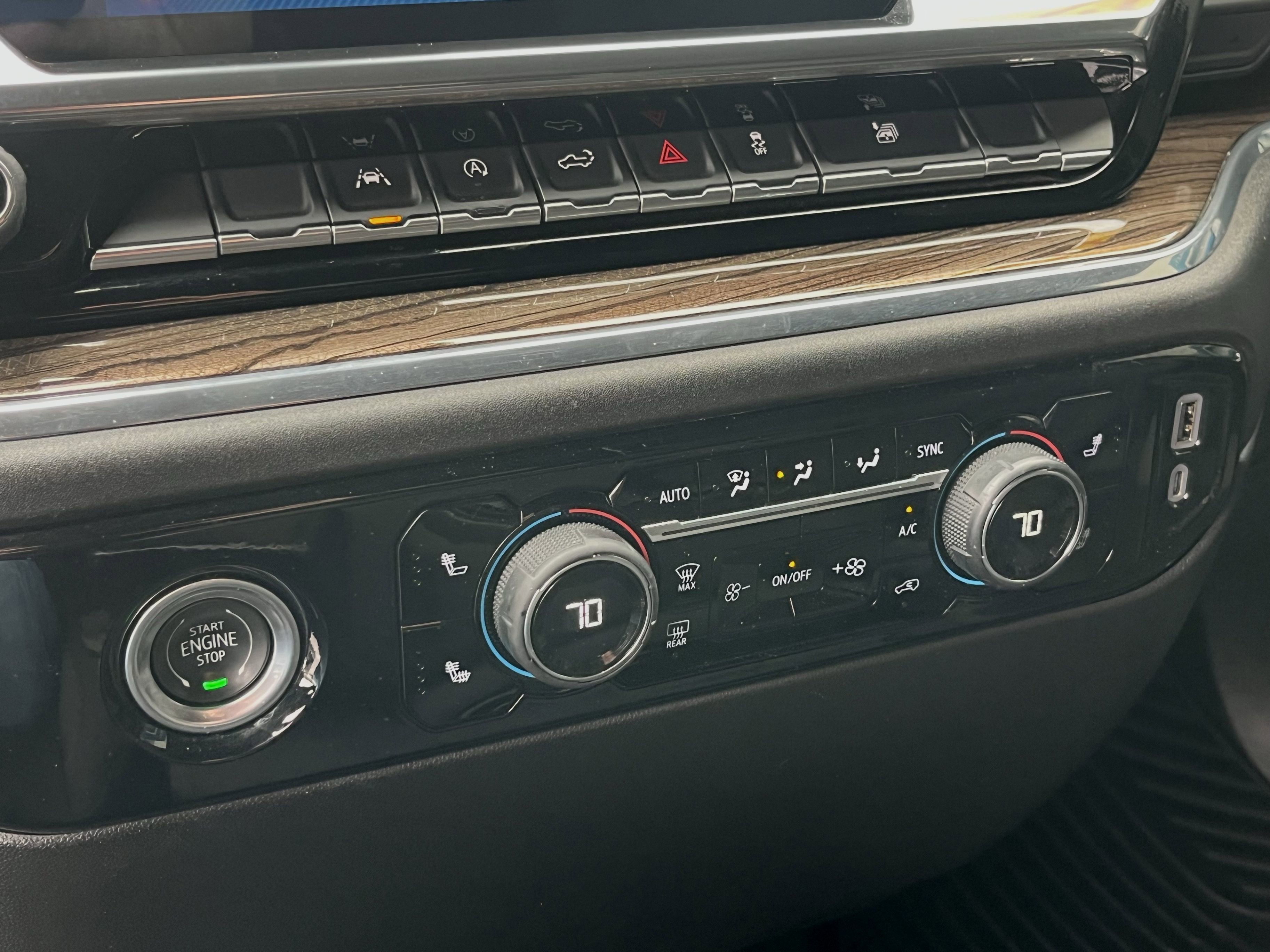 Used 2023 Chevrolet Silverado 1500 LT AWD/4WD image 11