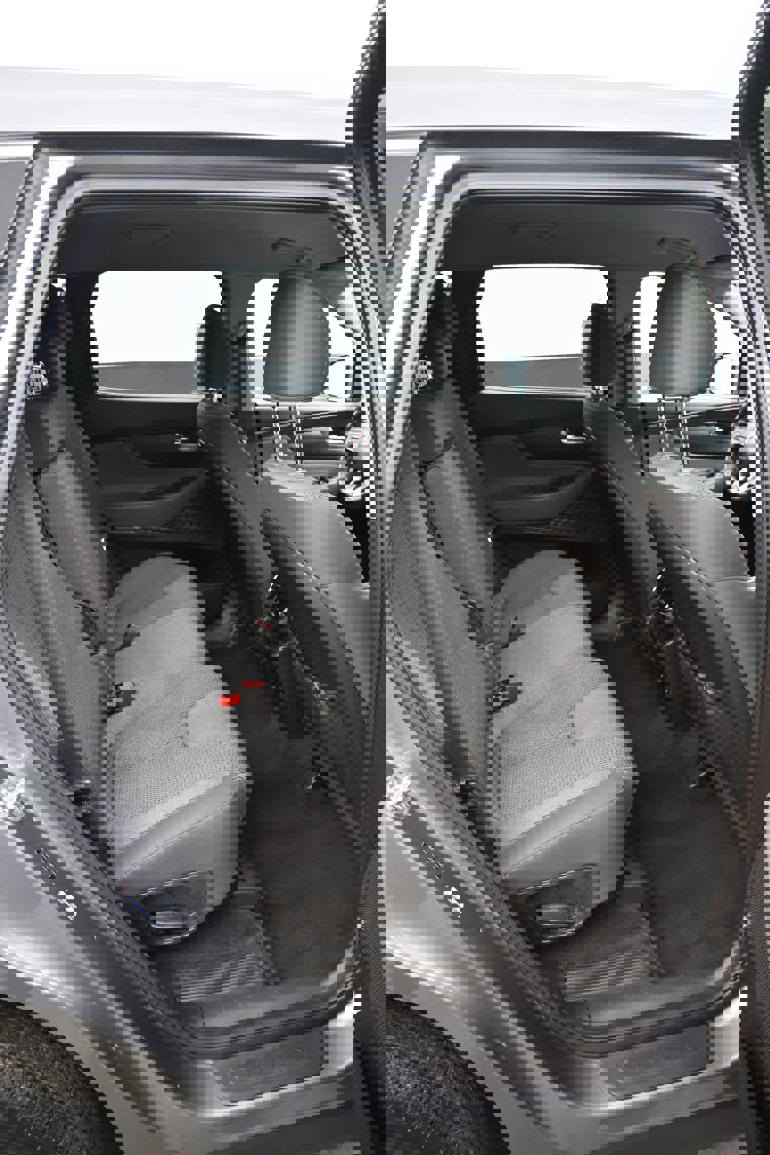 Used 2020 Hyundai Santa Fe SEL image 12