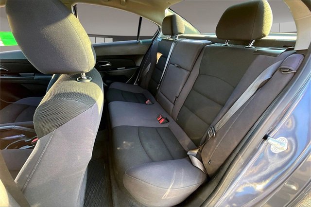 Used 2014 Chevrolet Cruze LT image 20