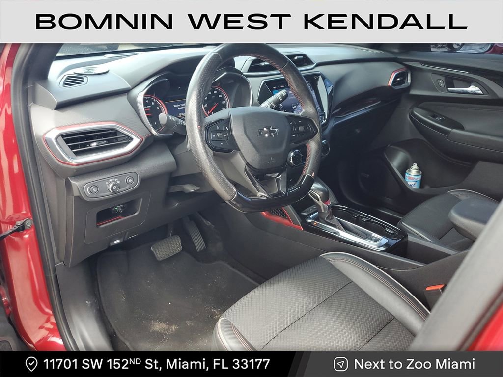 Used 2021 Chevrolet TrailBlazer RS w/ Sun and Liftgate Package image 22