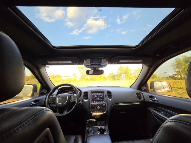 Used 2020 Dodge Durango R/T w/ Blacktop Package AWD/4WD image 28