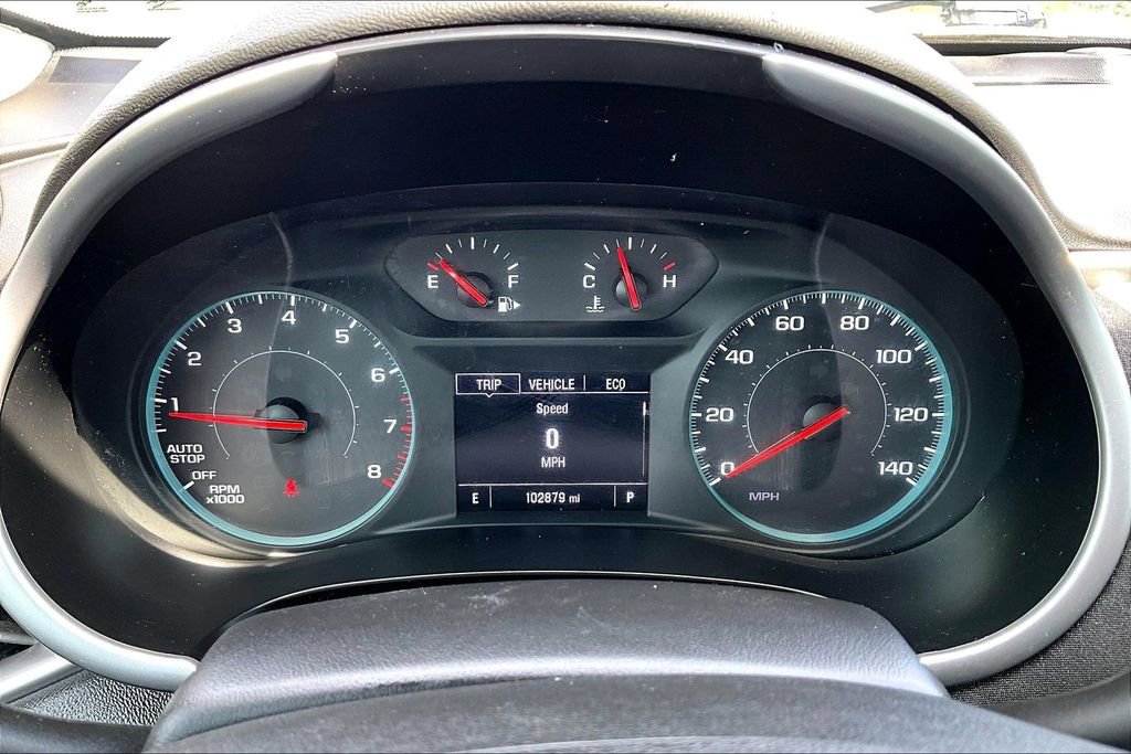 Used 2022 Chevrolet Malibu LT FWD image 13