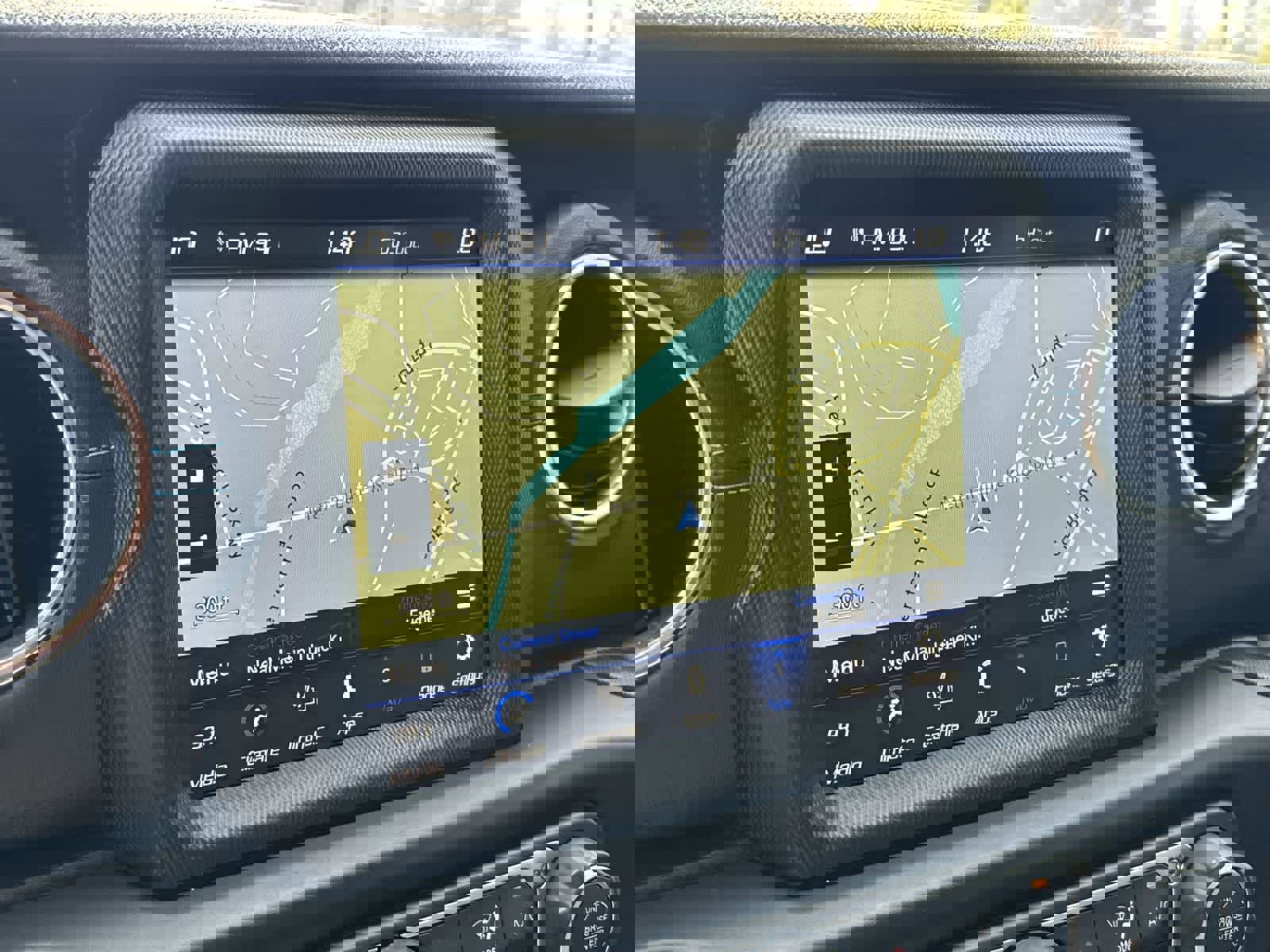 Certified 2023 Jeep Wrangler Unlimited Rubicon 4xe w/ Steel Bumper Group image 19