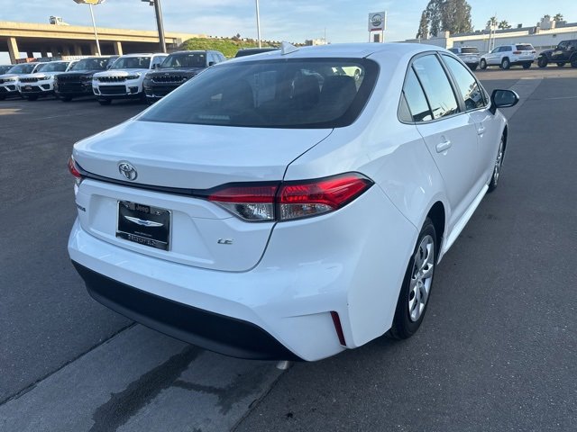 Used 2023 Toyota Corolla LE image 6