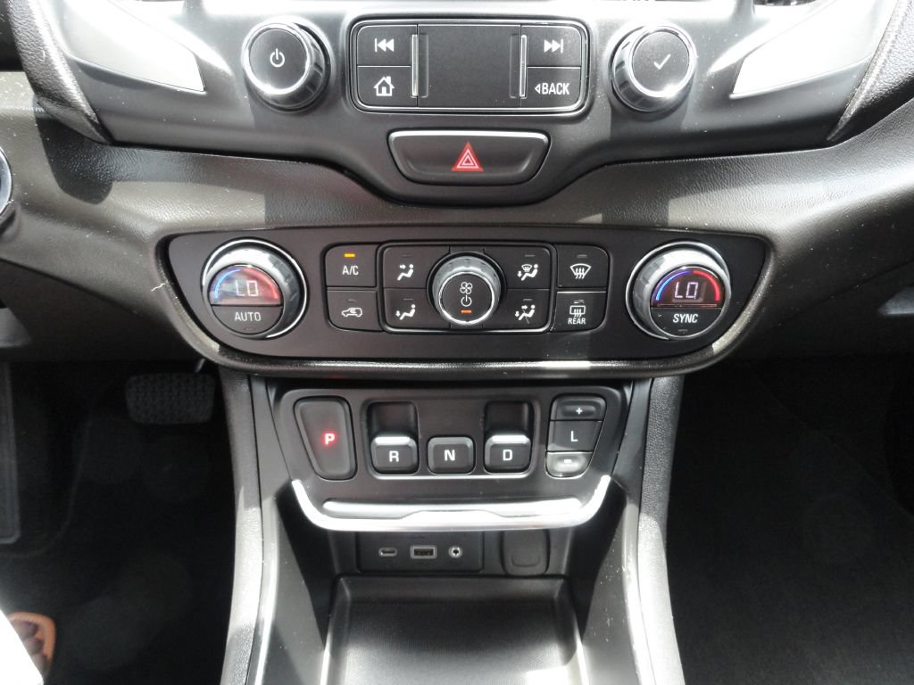 Used 2020 GMC Terrain SLT AWD/4WD image 23