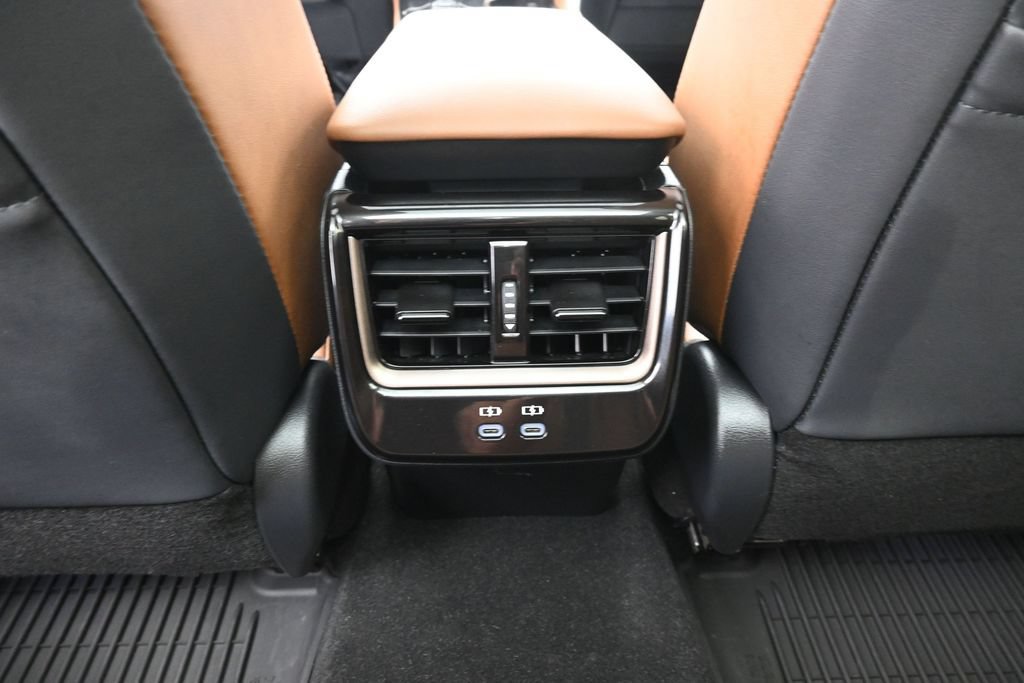 Used 2025 Toyota Crown Signia w/ Advanced Technology Package AWD/4WD image 22