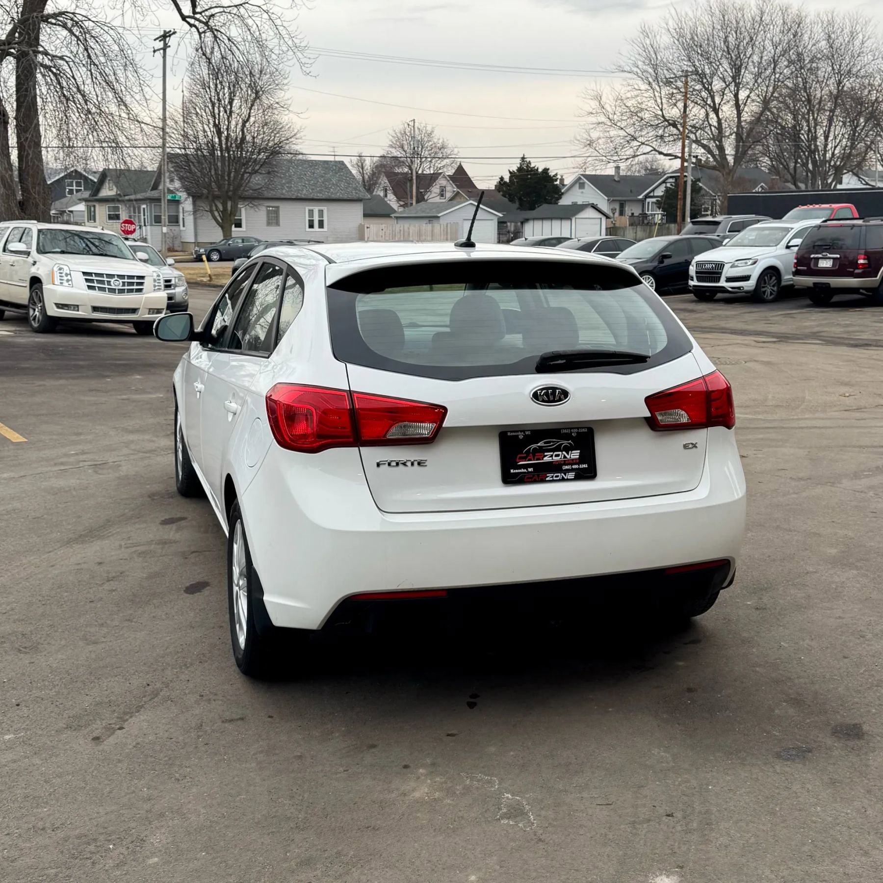 Used 2012 Kia Forte EX image 12