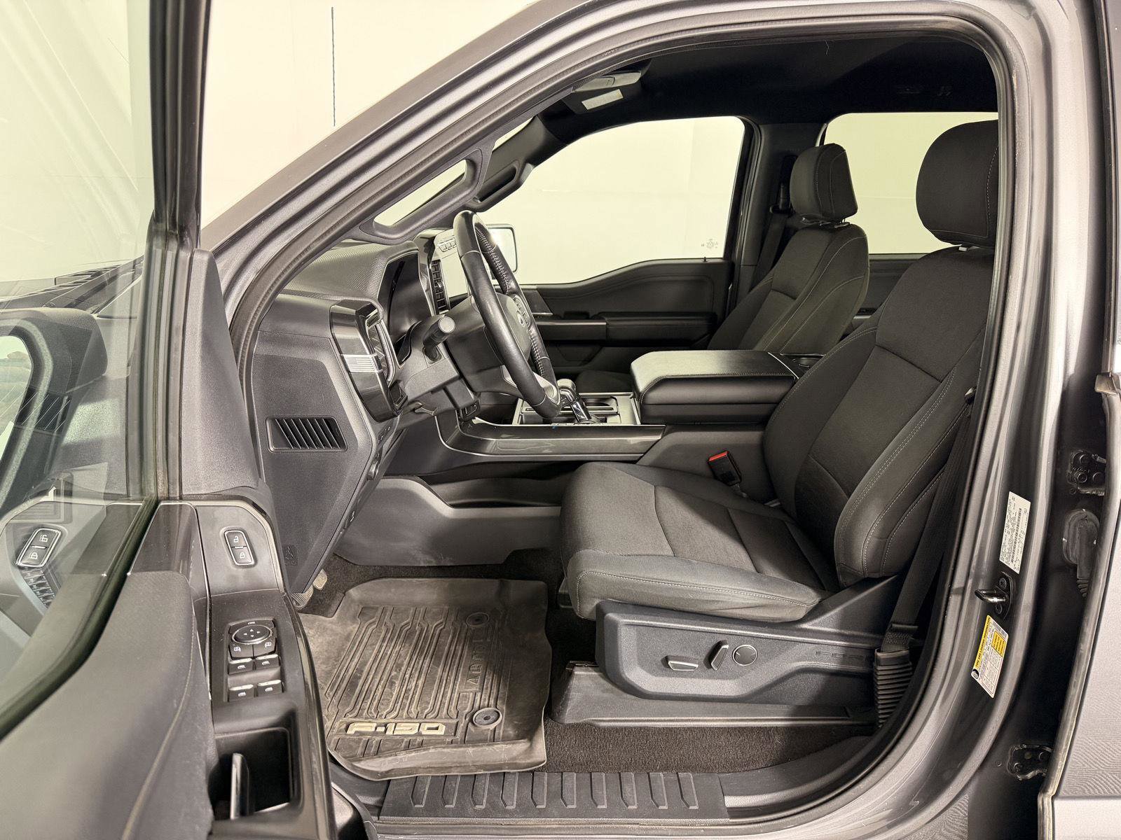 Used 2021 Ford F150 XLT w/ Equipment Group 302A High image 12