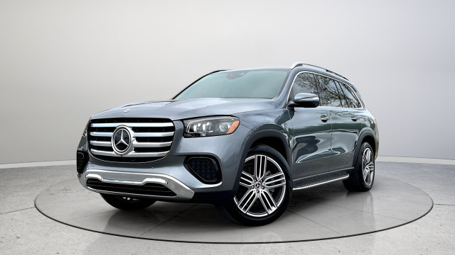 Certified 2024 Mercedes-Benz GLS 450 4MATIC image 3
