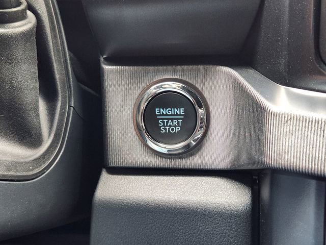 Used 2025 Ford F250 Platinum w/ FX4 Off-Road Package AWD/4WD image 21