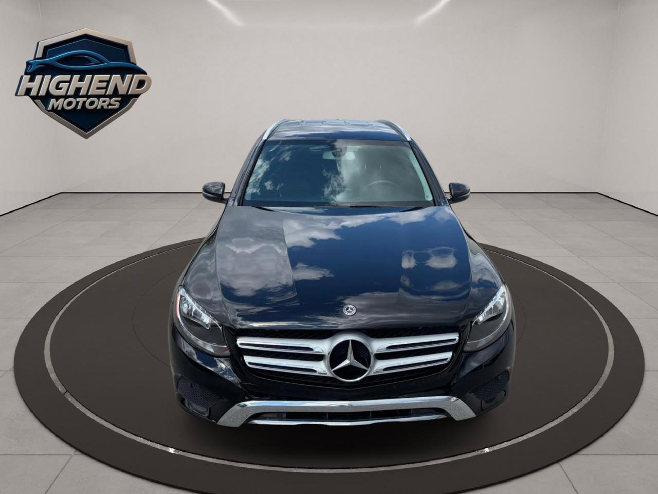 Used 2019 Mercedes-Benz GLC 300 4MATIC image 10