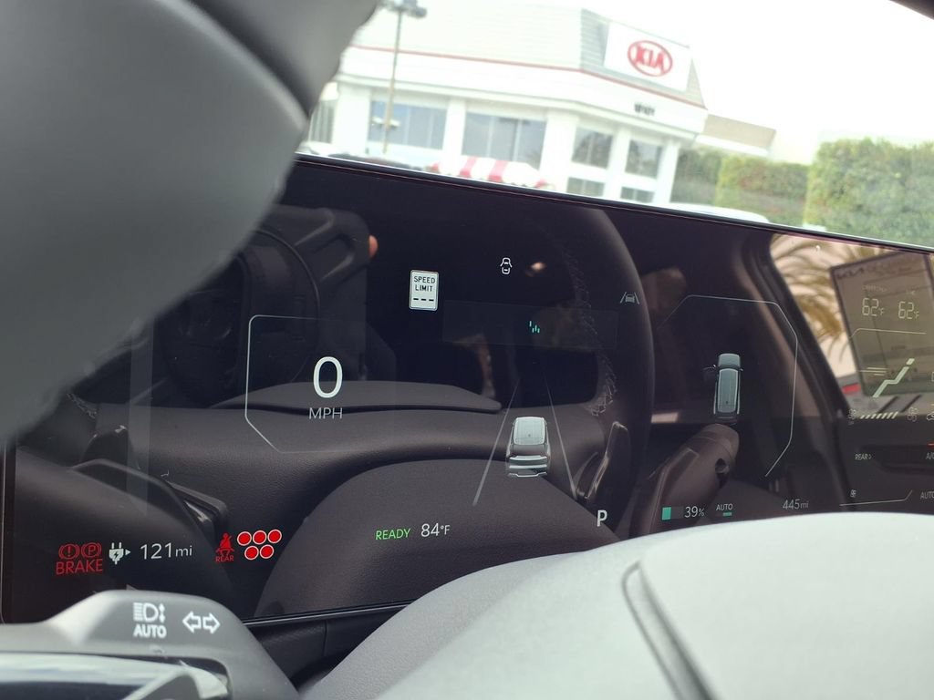 Used 2026 Kia EV9 Wind AWD/4WD image 13