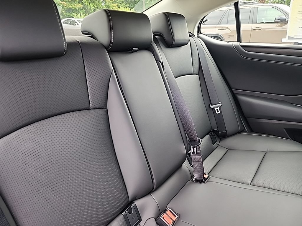 Certified 2025 Lexus ES 350 w/ Premium Package FWD image 18