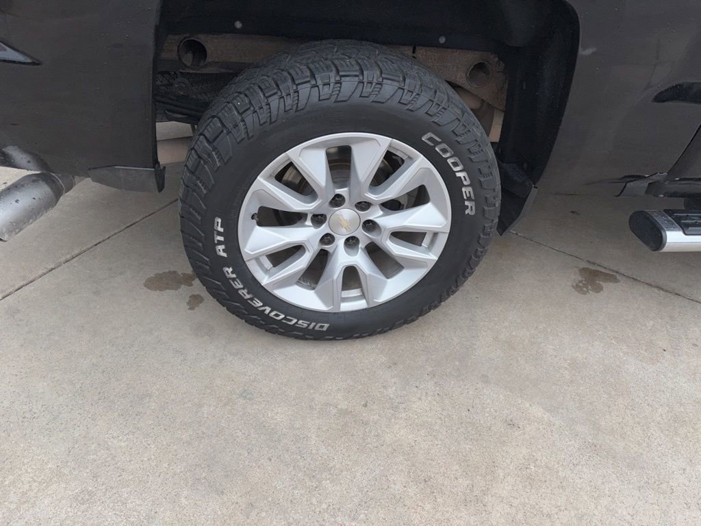 Used 2017 Chevrolet Silverado 1500 LT w/ Texas Edition image 3