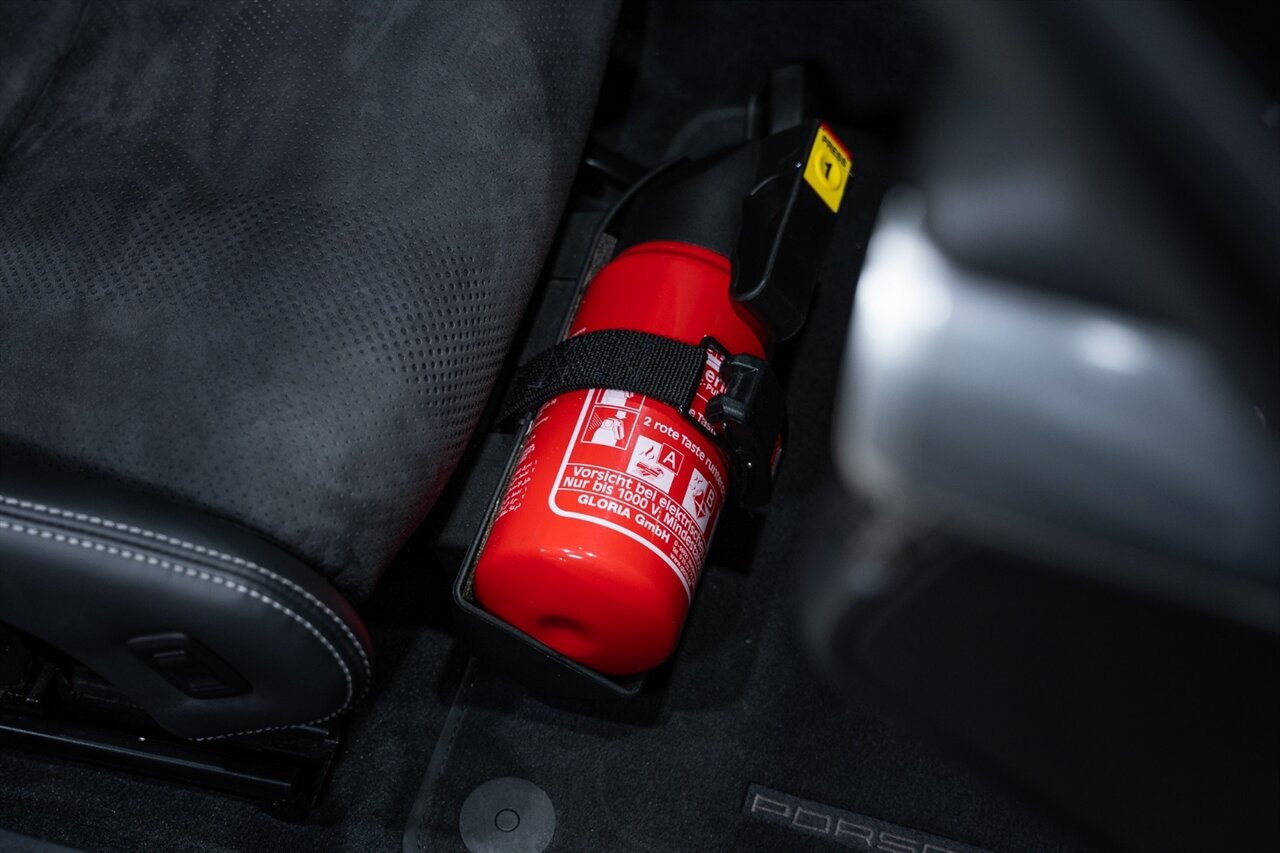 Used 2019 Porsche 911 GT3 RS RWD image 59