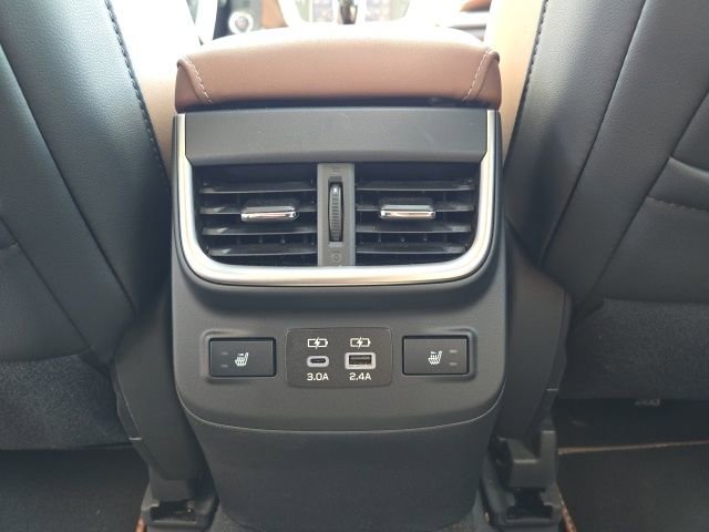 Used 2023 Subaru Outback Touring XT AWD/4WD image 34