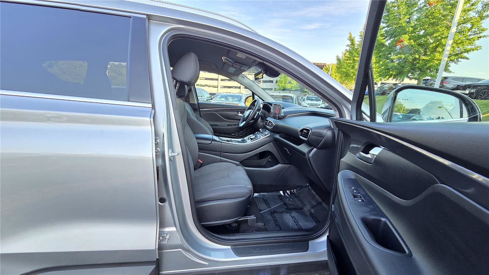 Used 2023 Hyundai Santa Fe SEL AWD/4WD image 32