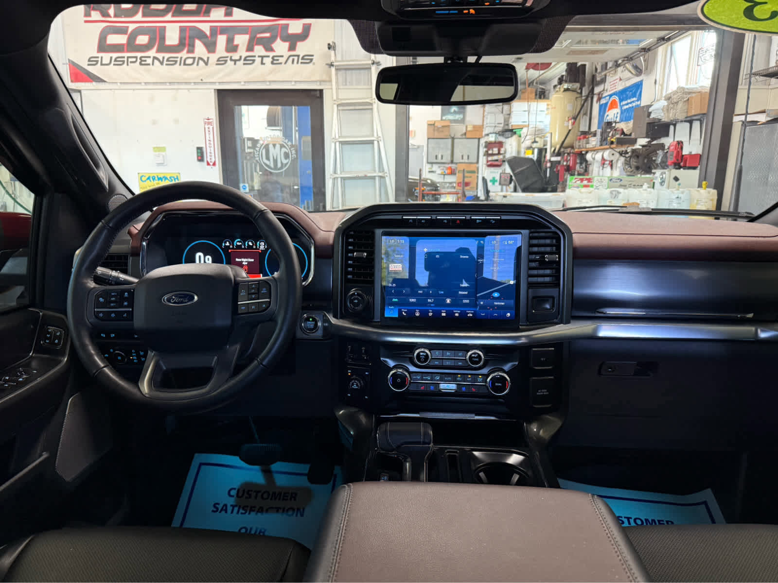 Used 2023 Ford F150 Lariat w/ Equipment Group 502A High image 31