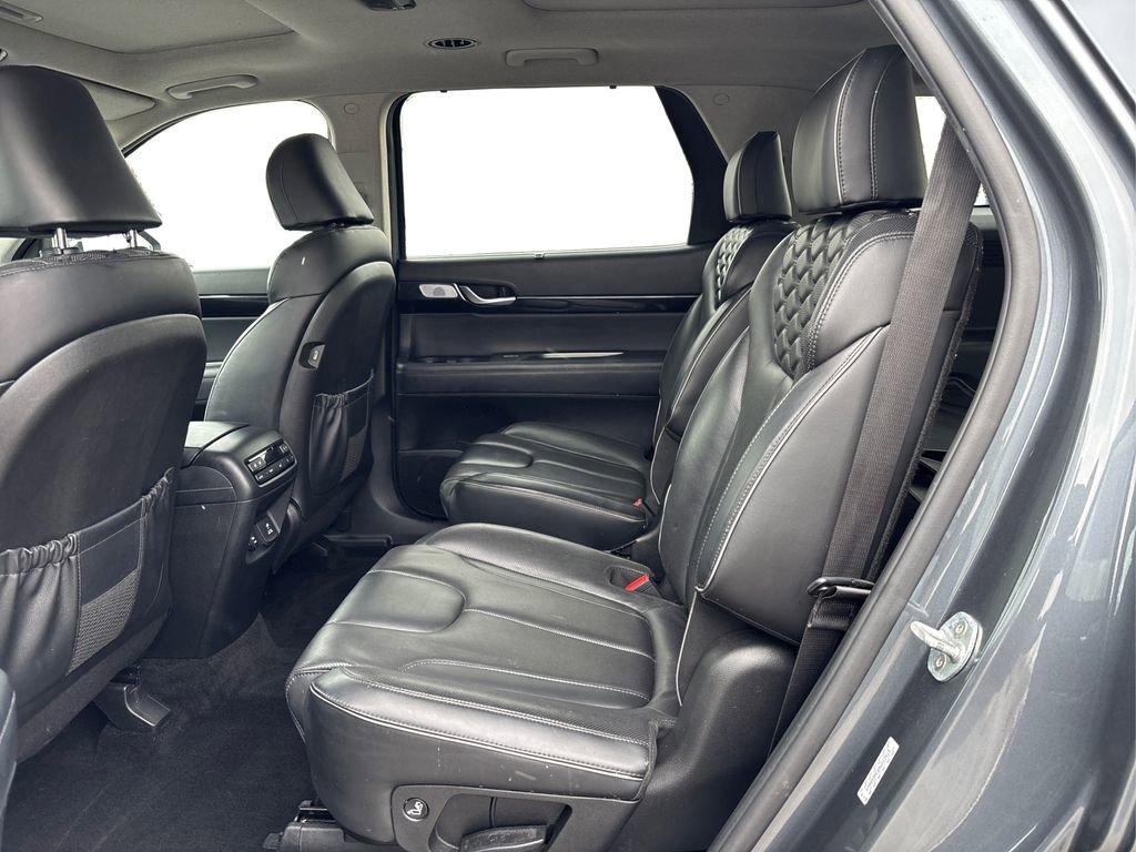 Used 2021 Hyundai Palisade Limited image 10