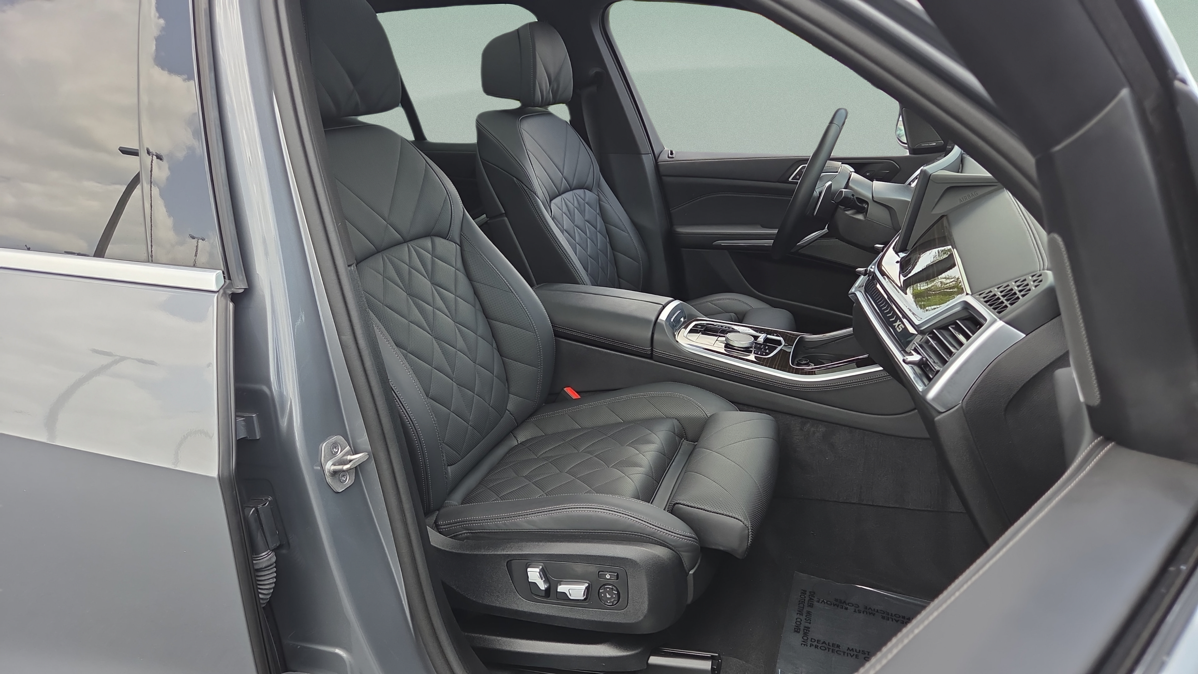 Used 2025 BMW X5 sDrive40i RWD image 26