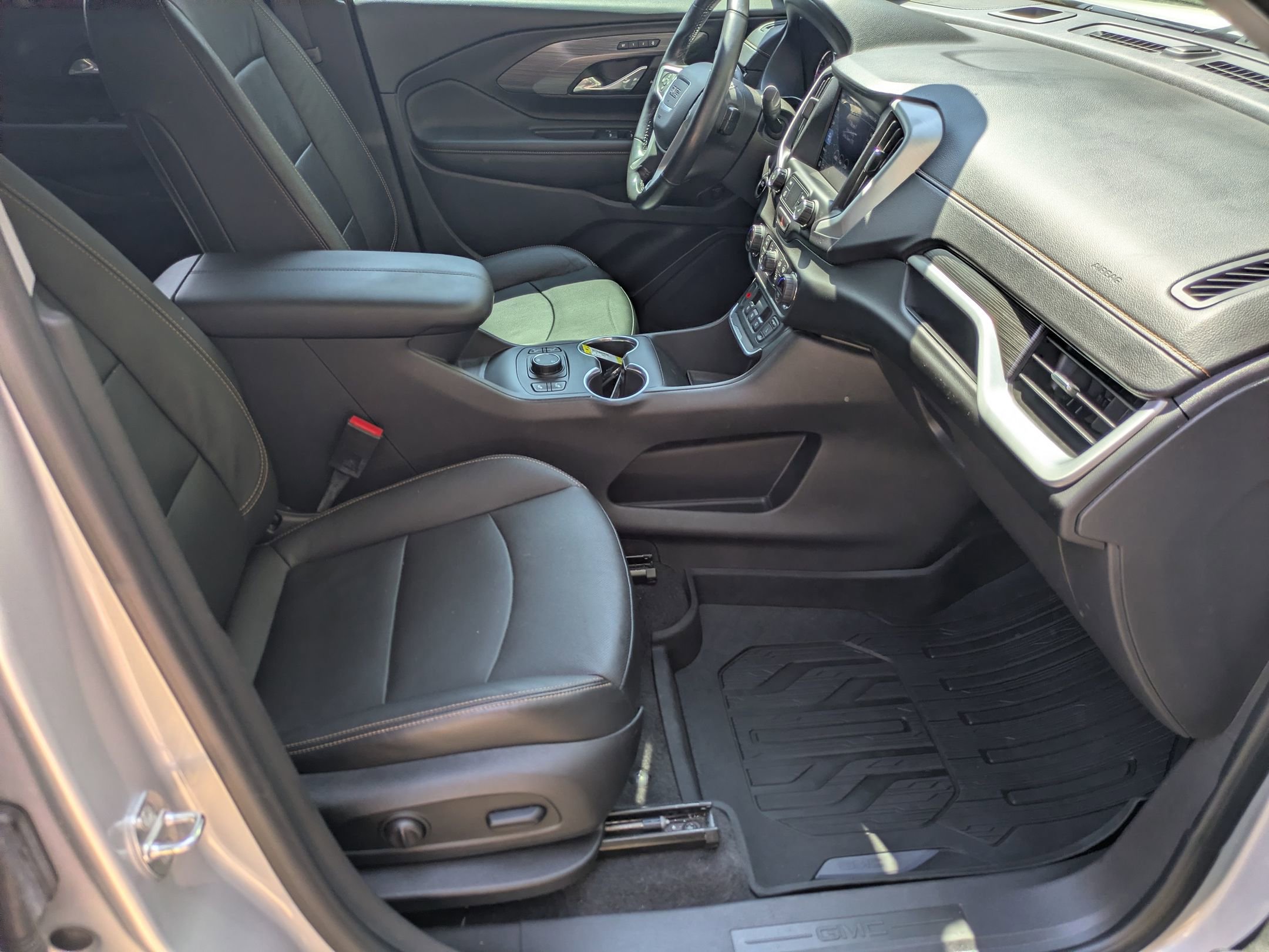 Used 2020 GMC Terrain SLT w/ Preferred Package image 37