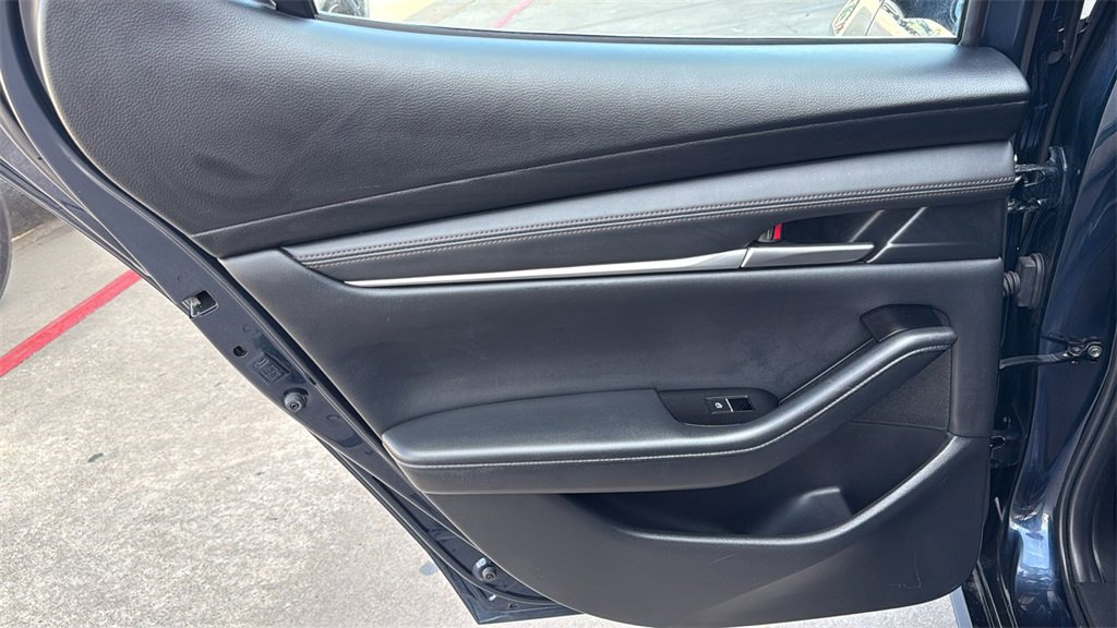 Used 2025 MAZDA MAZDA3 s Sport image 17