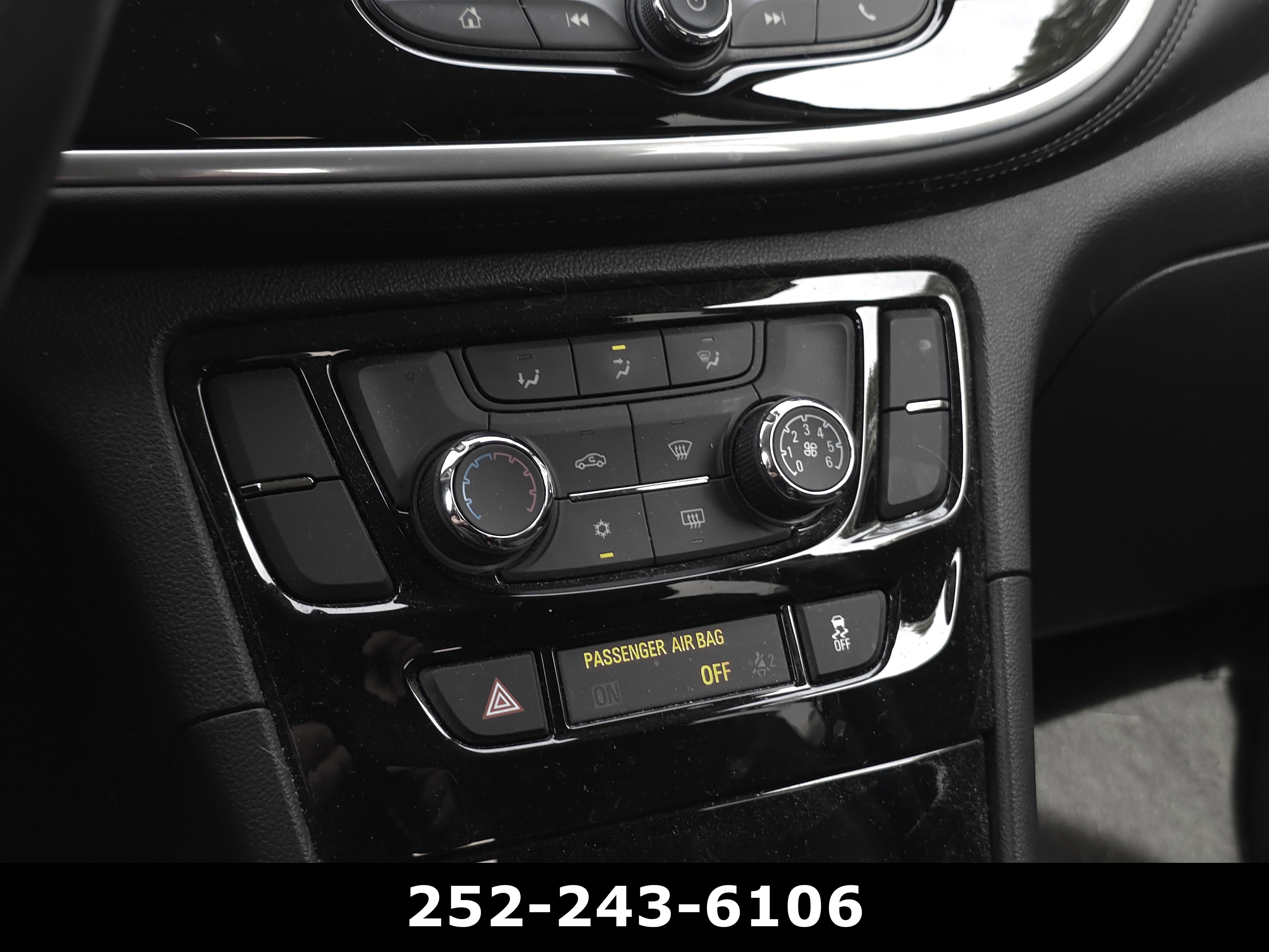 Used 2022 Buick Encore Preferred w/ Safety Package image 12