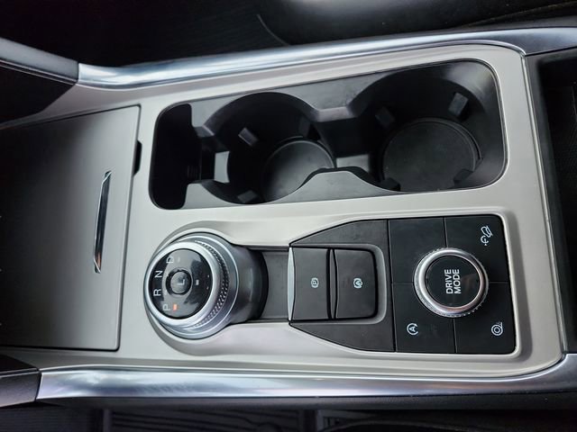 Used 2023 Ford Explorer XLT w/ Equipment Group 202A image 25