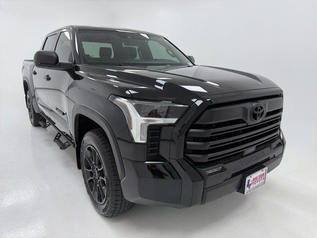 Used 2025 Toyota Tundra SR5 image 2