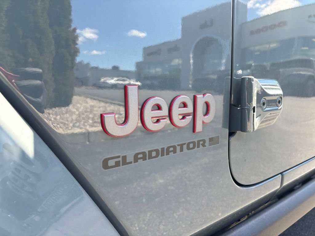 New 2026 Jeep Gladiator Rubicon AWD/4WD image 13