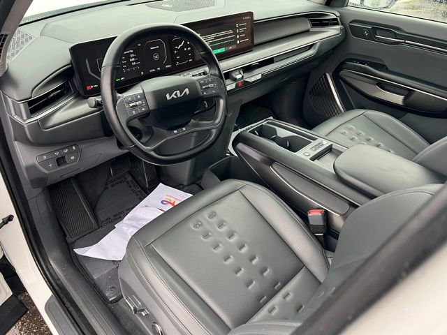 Used 2024 Kia EV9 Wind image 13