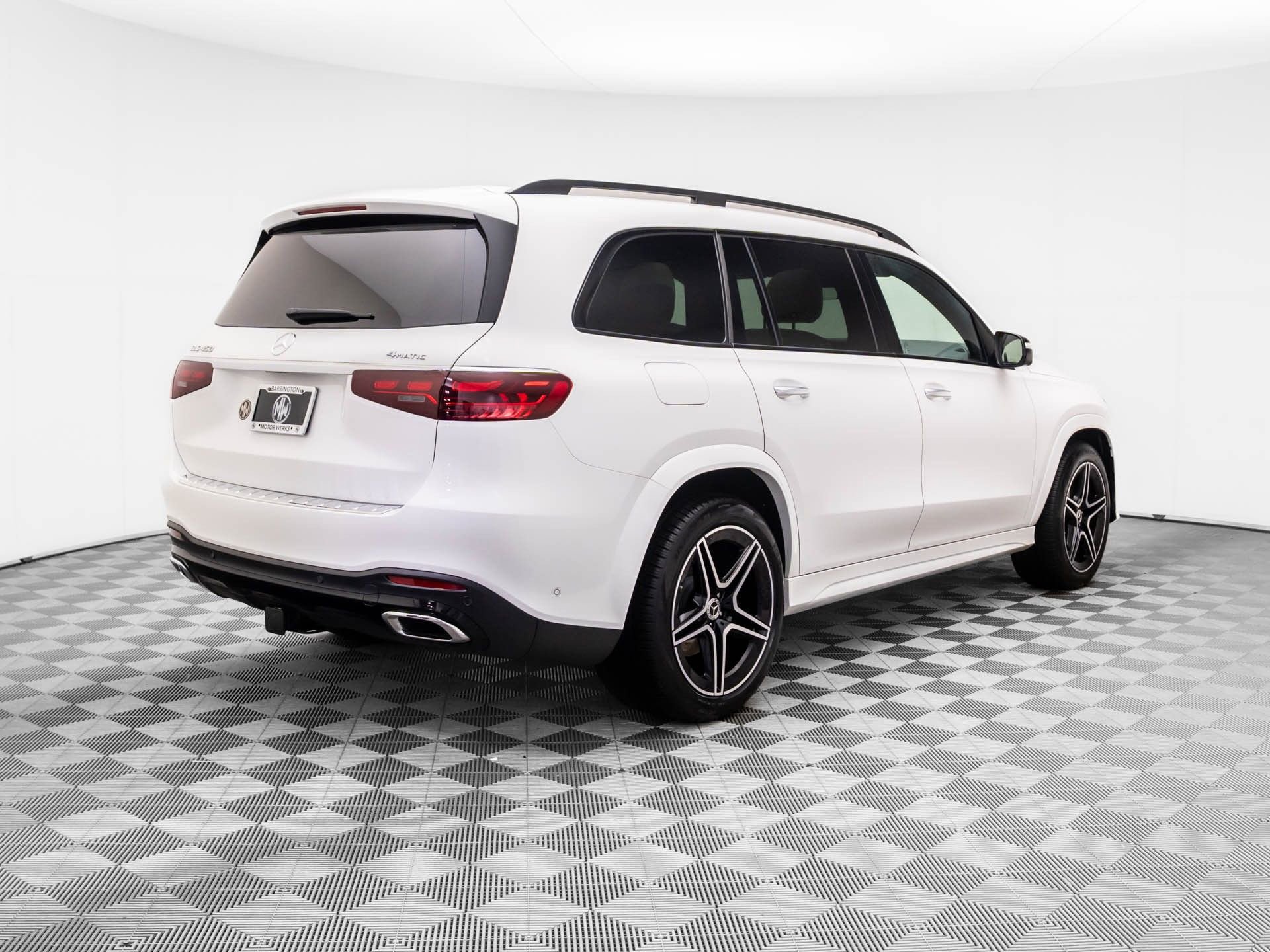 Used 2025 Mercedes-Benz GLS 450 4MATIC image 5