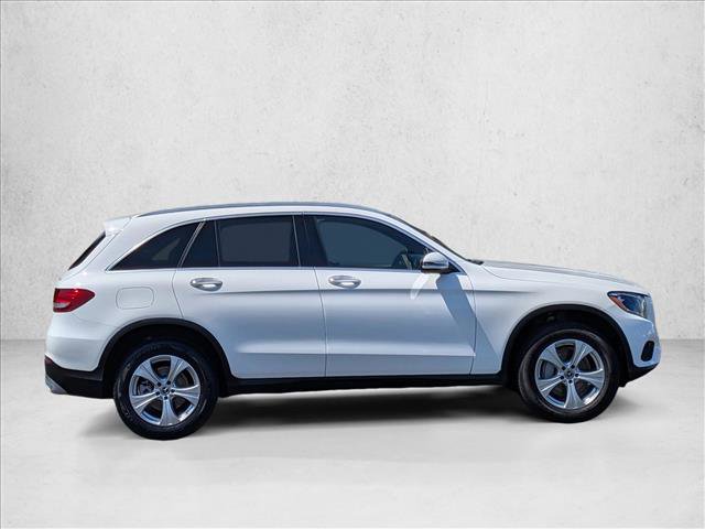 Used 2018 Mercedes-Benz GLC 300 4MATIC image 4
