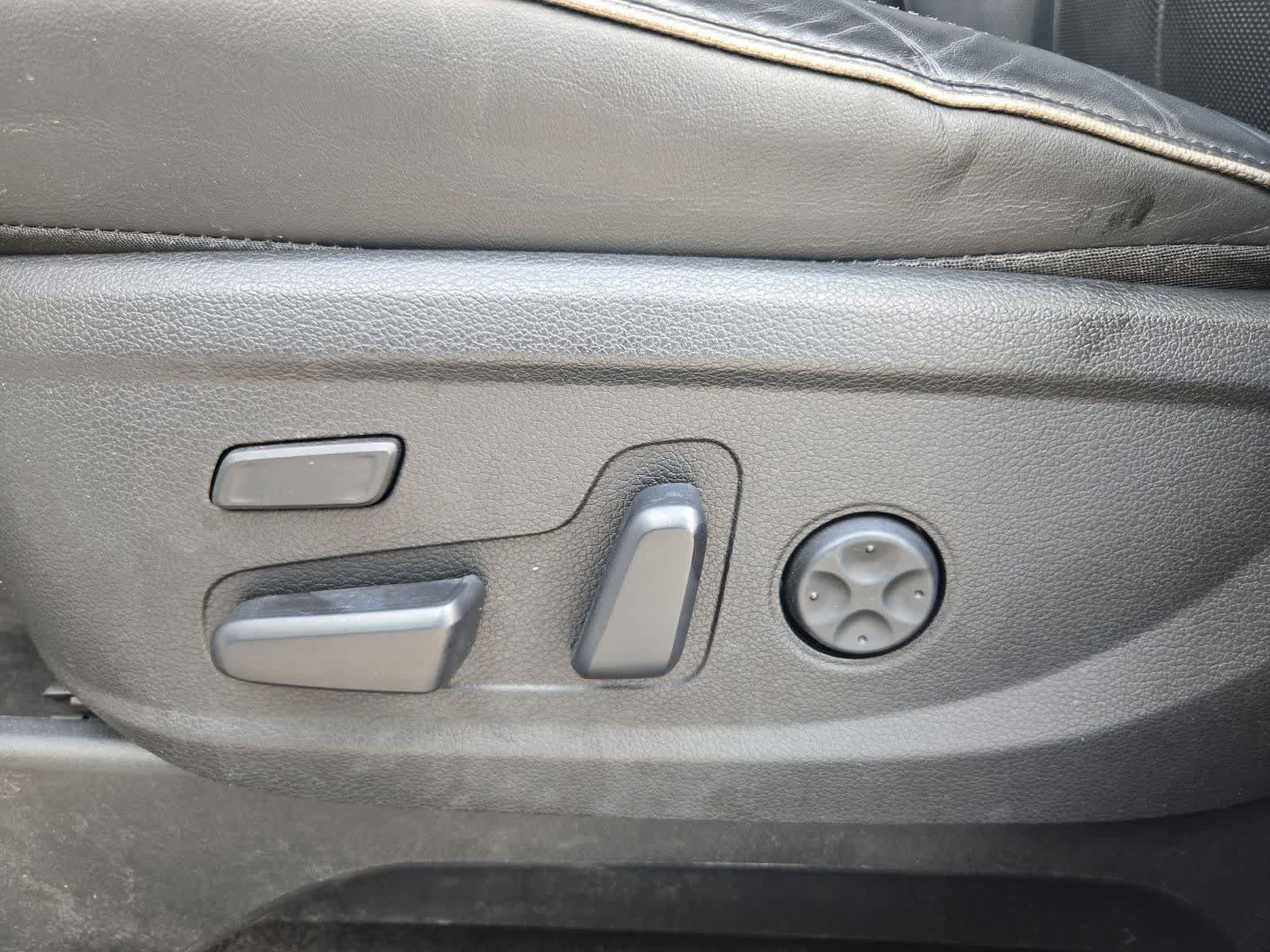 Used 2021 Hyundai Palisade Limited FWD image 16