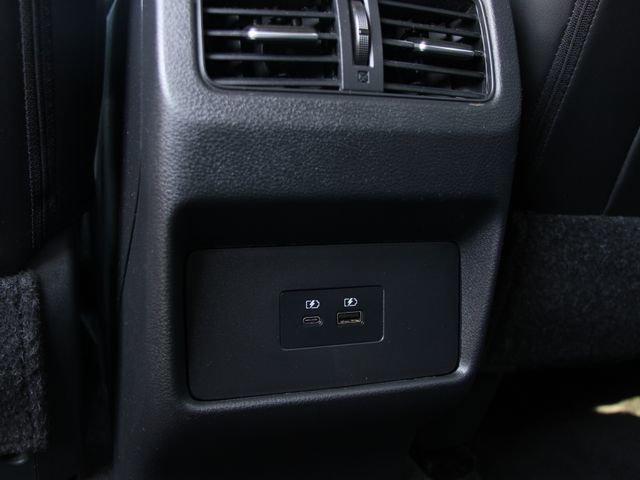 Certified 2023 Nissan Rogue SV w/ SV Premium B Package FWD image 31
