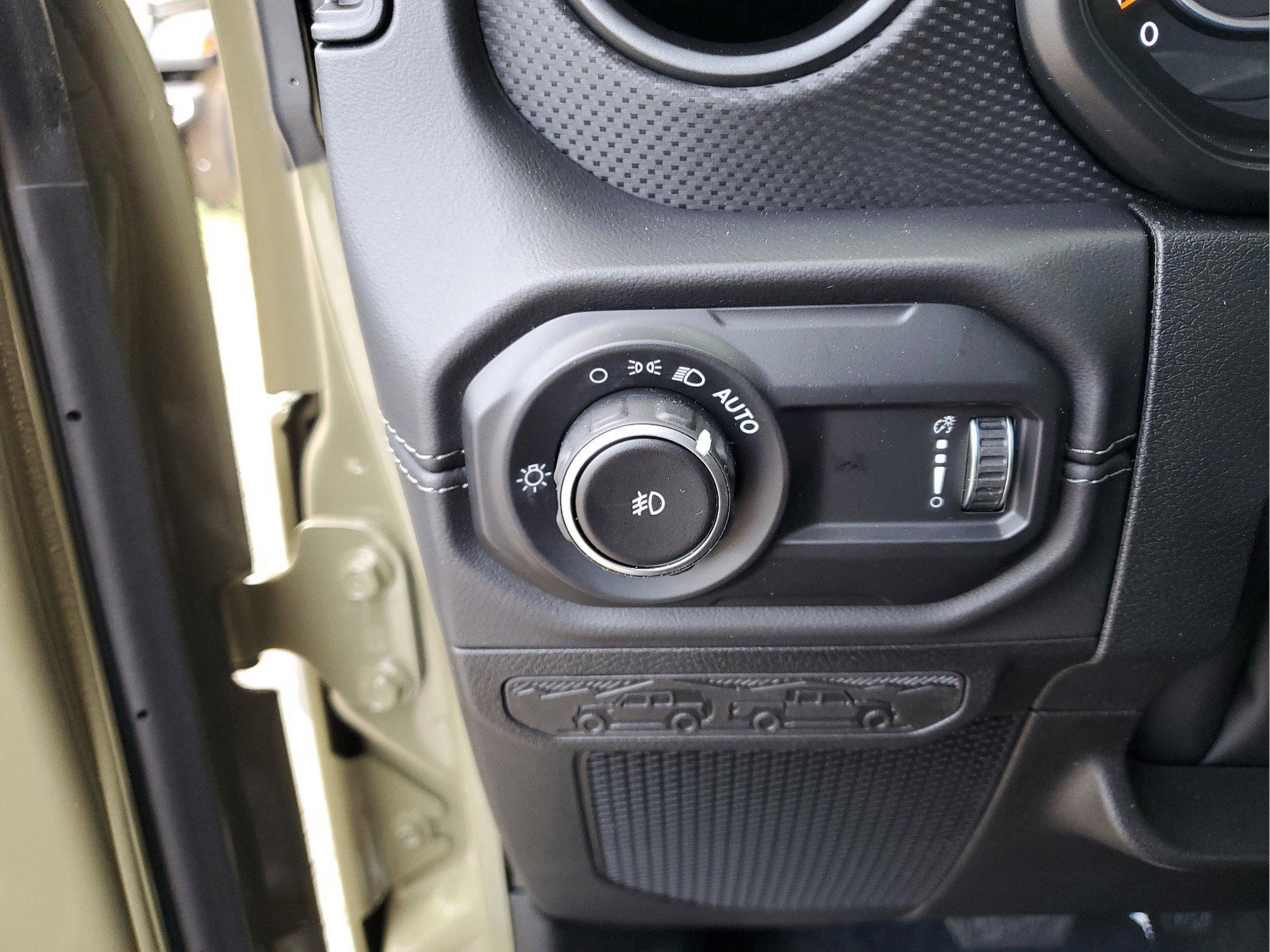 New 2025 Jeep Wrangler Unlimited Rubicon 392 image 25