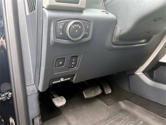 Used 2022 Ford F250 Lariat w/ Tremor Off-Road Package image 26