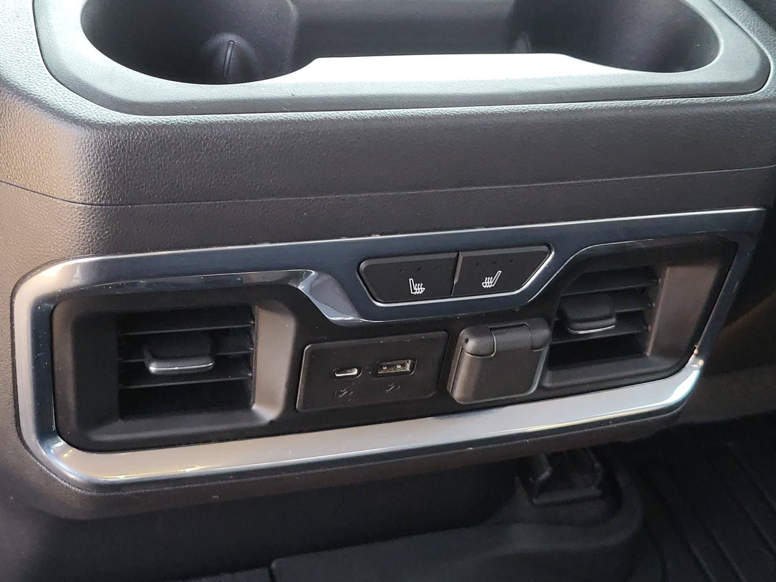 Used 2021 GMC Sierra 1500 SLT RWD image 15